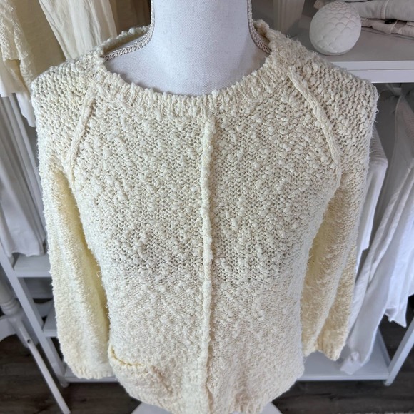 CHAUS women’s cream, popcorn, knit, sweater, size small, soft, feminine #1483 - Picture 8 of 8